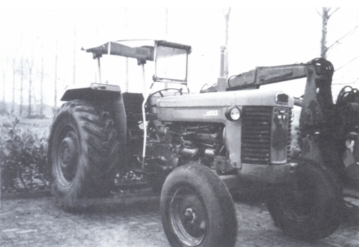 tractor Dodzi-leden 